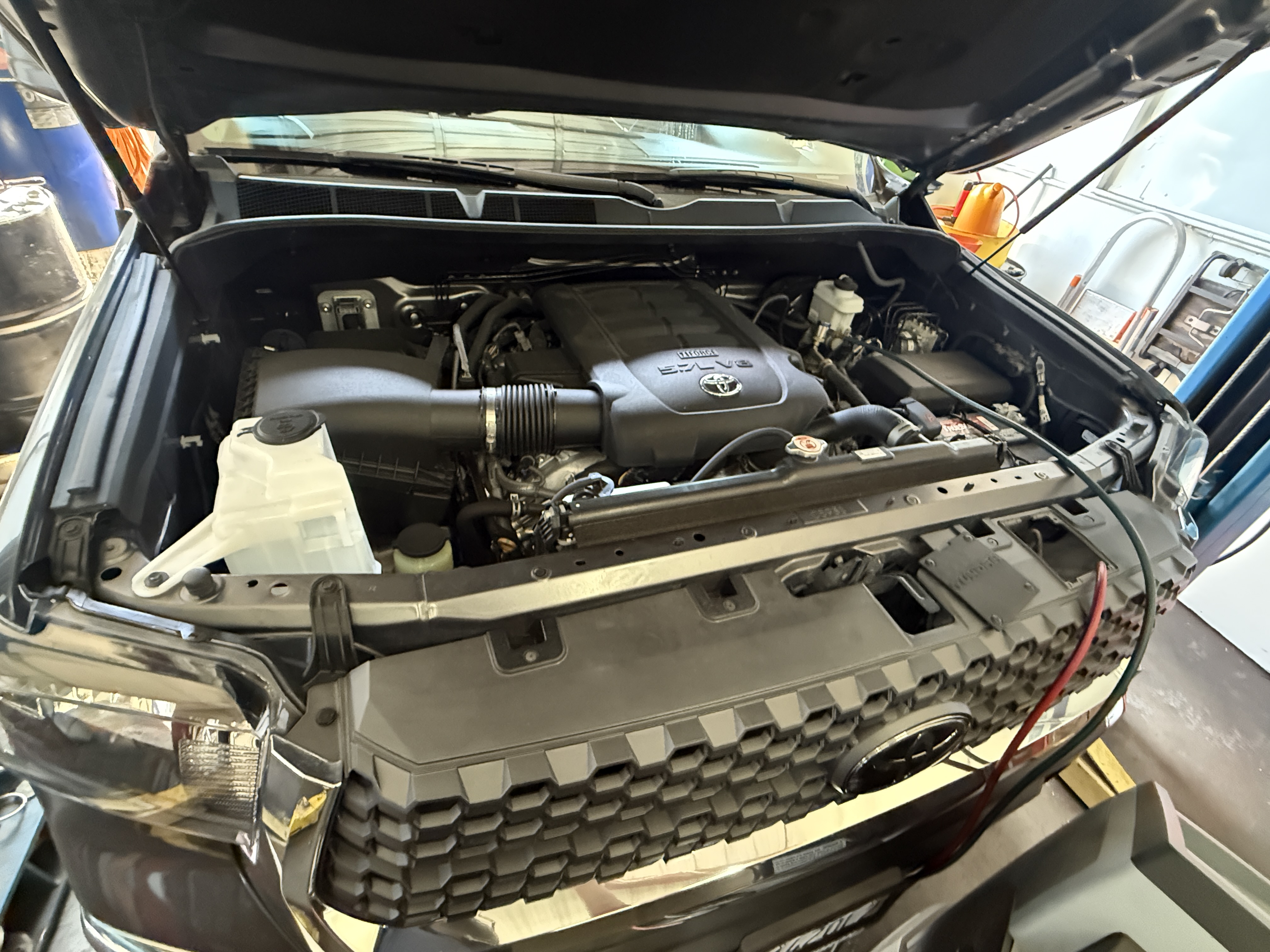 Rey's Auto Repair shop work